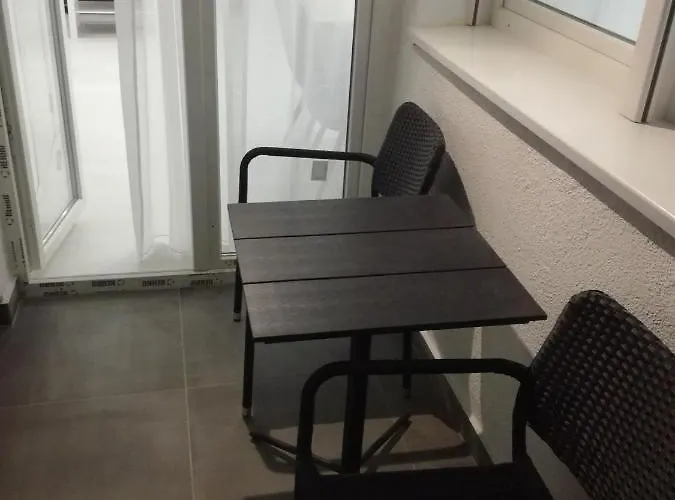 公寓 位于巴纳提克的2卧室公寓-54平方米|带1个独立浴室 *